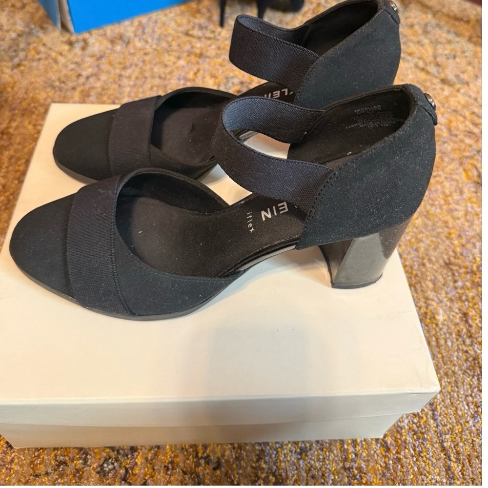 Anne Klein iFlex Akcallan Black Block Heel Pumps Women's Size 9M - Picture 4 of 10